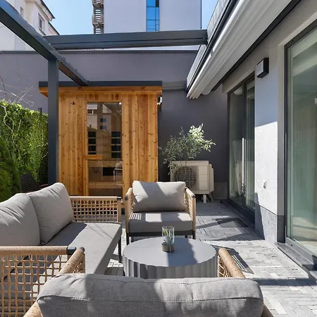 Apartment Downtown Opia - Designer 2br 2bath - Sauna - Private Parking